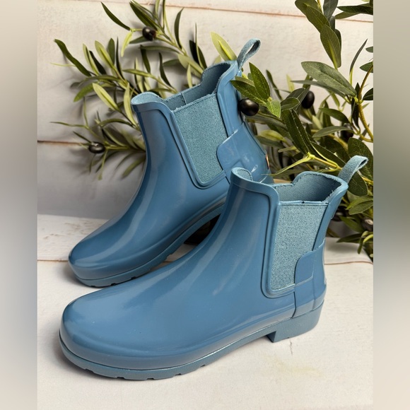 Hunter Women’s Original Chelsea Waterproof Blue Ankle Rubber Boots US 6 Euro 37 - Picture 1 of 10